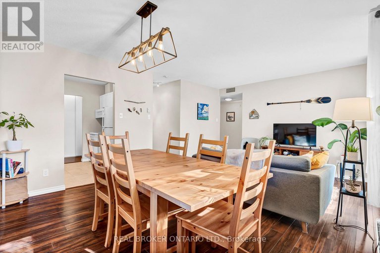 29221414/209-110-forward-avenue/mechanicsville/ottawa/ontario/K1Y4S9_15