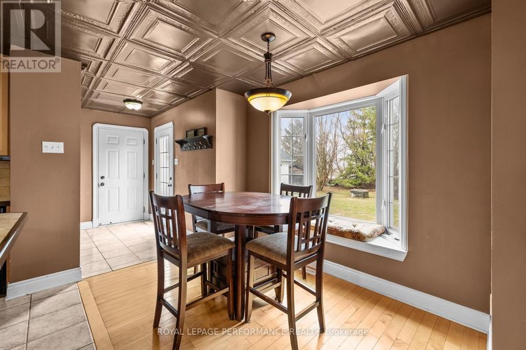 29615977/1007-st-pierre-road/embrun/russell/ontario/K0A1W0_29