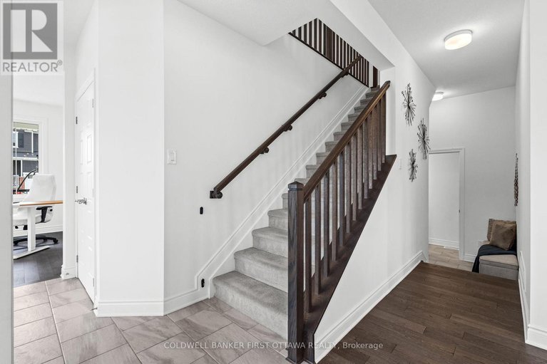 28450240/10-racemose-street/half-moon-bay/ottawa/ontario/K2J6Z9_22