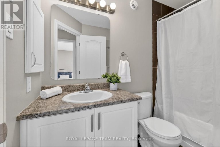 29365769/420-foxhall-way/bridlewood/ottawa/ontario/K2M0G1_22