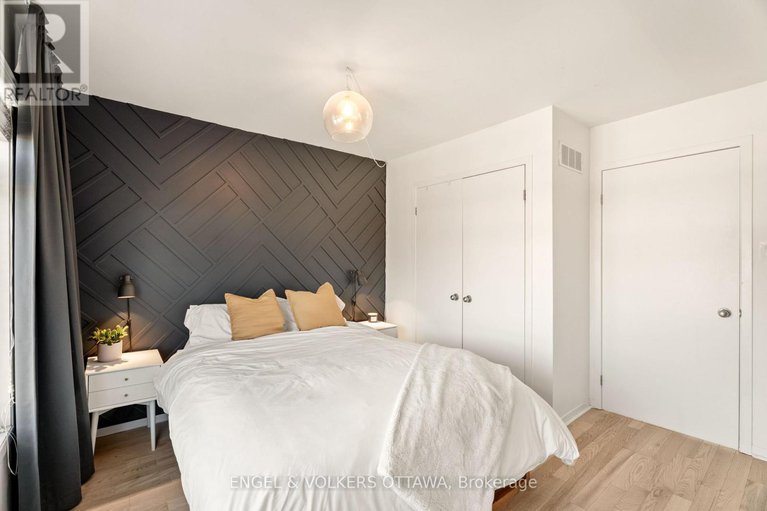 29250491/2-4-sherbrooke-avenue/hintonburg/ottawa/ontario/K1Y1R7_21