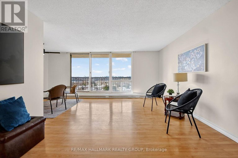 29157375/1001-665-bathgate-drive/carson-meadows/ottawa/ontario/K1K3Y4_12