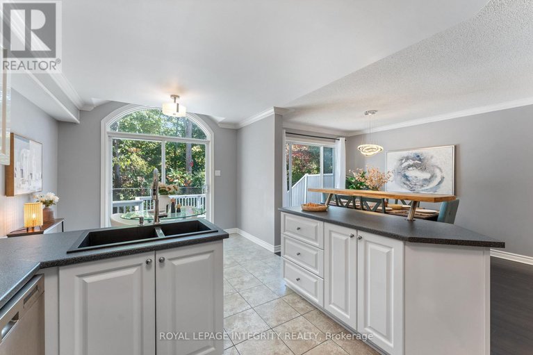 28951961/6308-sablewood-place/chapel-hill/ottawa/ontario/K1C7M6_26