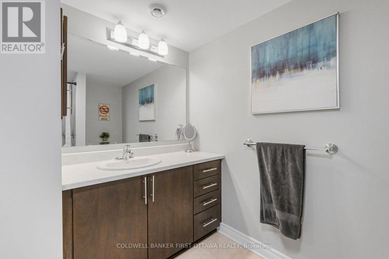 28944780/a-283-titanium-private-n/convent-glen-north/ottawa/ontario/K1C0A5_24