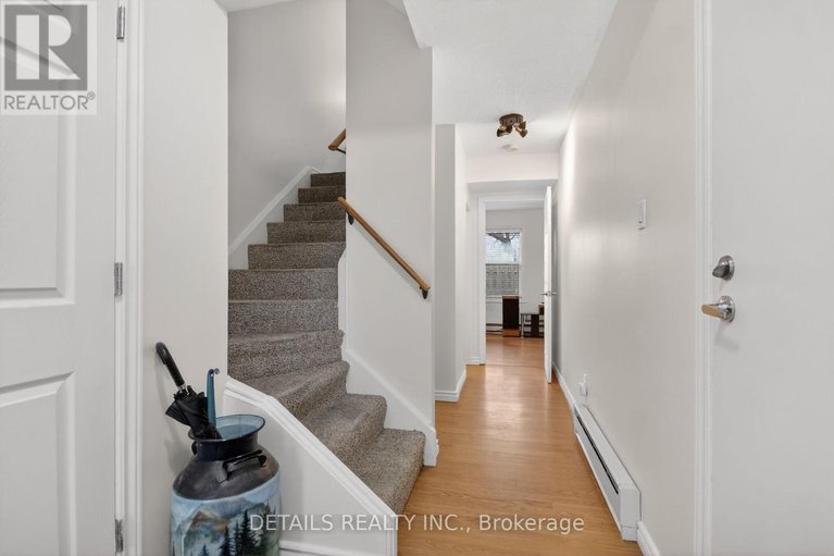 29471571/5-40-appleby-private/carleton-heights/ottawa/ontario/K2C3P4_5