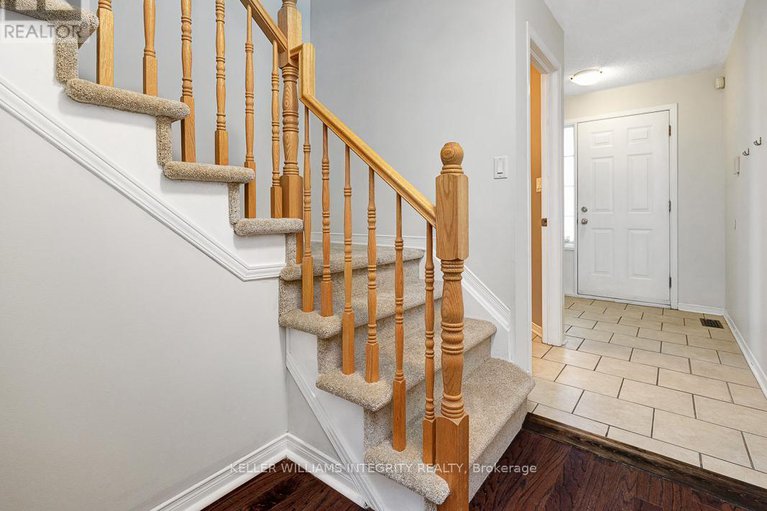 28431139/2598-crosscut-terrace/emerald-woodssawmill-creek/ottawa/ontario/K1T4A1_4
