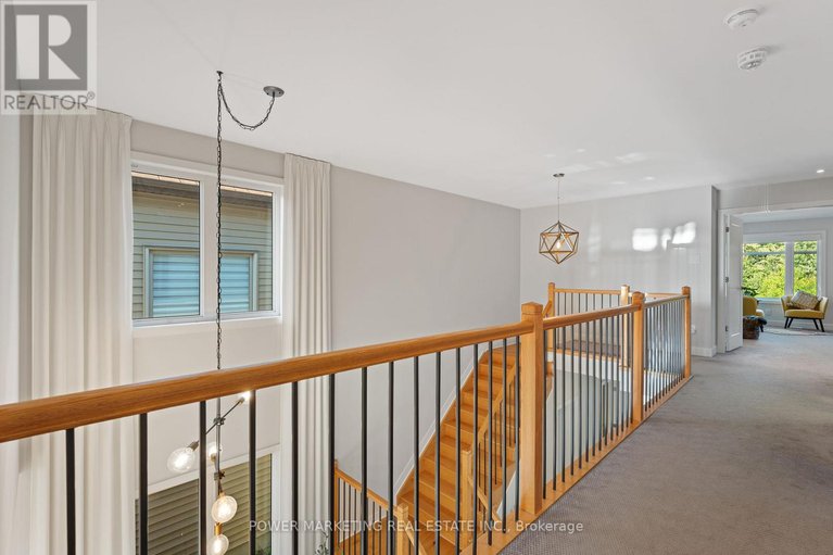 28852682/537-compass-street/mer-bleuebradley-estatesanderson-park/ottawa/ontario/K1W0J1_21