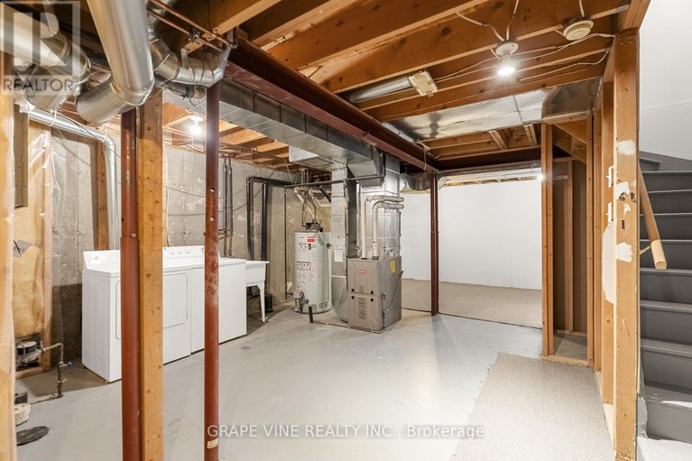 28039970/430-lawler-crescent/chatelaine-village/ottawa/ontario/K4A3Y3_29