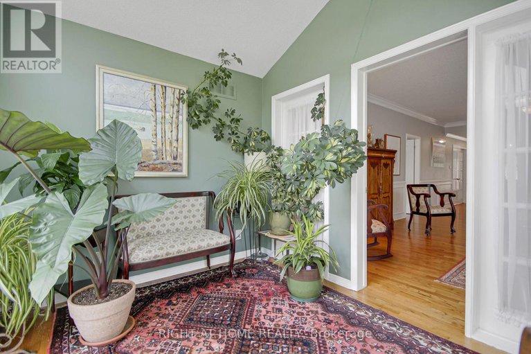 28554308/101-darlington-private/hunt-clubwestern-community/ottawa/ontario/K1V0X8_10