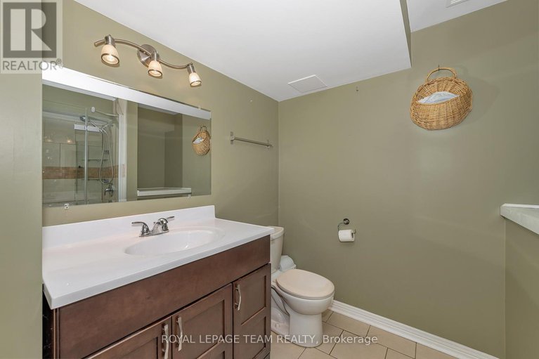 28614857/17-kolo-drive/remainder-of-stittsville-area/ottawa/ontario/K0A1B0_31