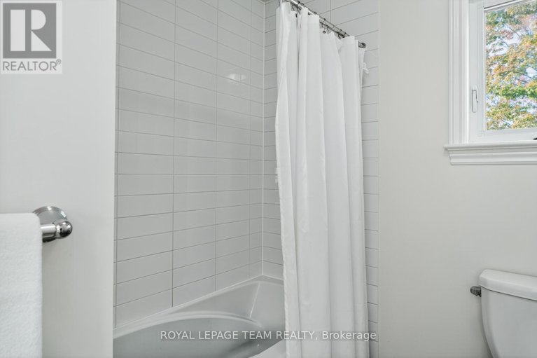 29455878/226-kaswit-drive/beckwith-twp/beckwith/ontario/K7C0C4_35