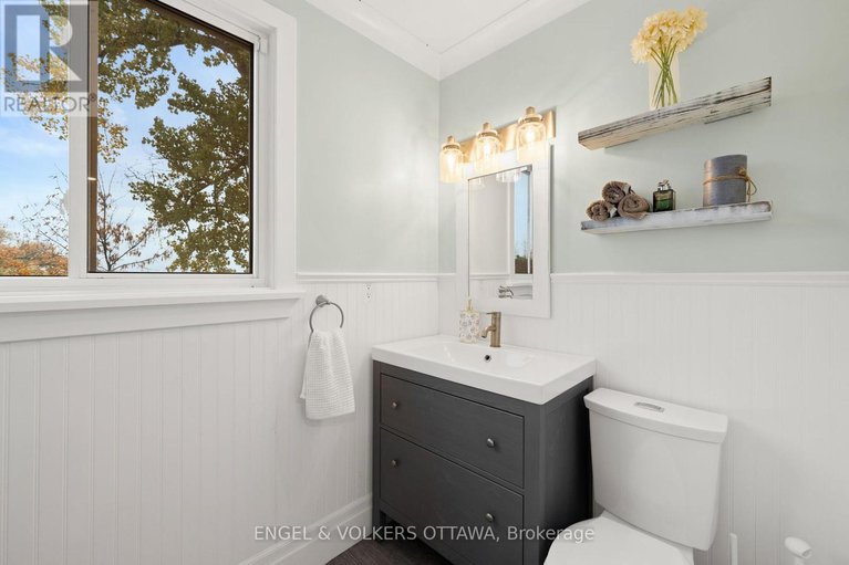 29056256/3882-lannin-lane/north-grenville-twp-kemptville-east/north-grenville/ontario/K0G1J0_22