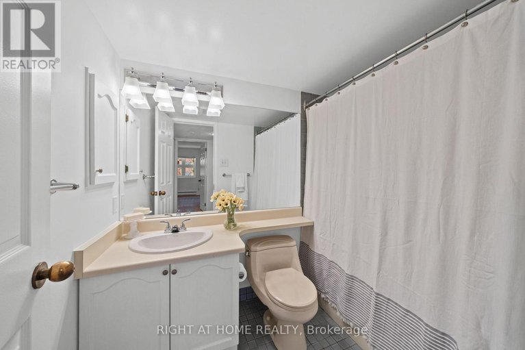 29675645/301-320-crichton-street-n/lindenlea/ottawa/ontario/K1M1W5_24