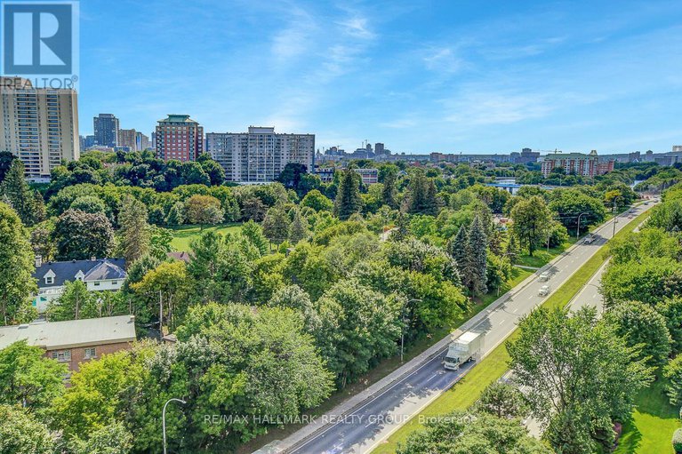 28923008/1101-90-landry-street/vanier/ottawa/ontario/K1L0A9_27