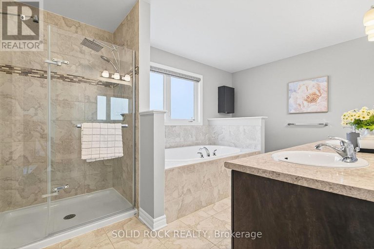 29040221/520-elm-park-avenue/longfields/ottawa/ontario/K2J5X9_24