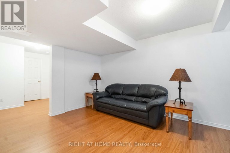 28479509/87-cohen-avenue/katimavik/ottawa/ontario/K2L4G4_24