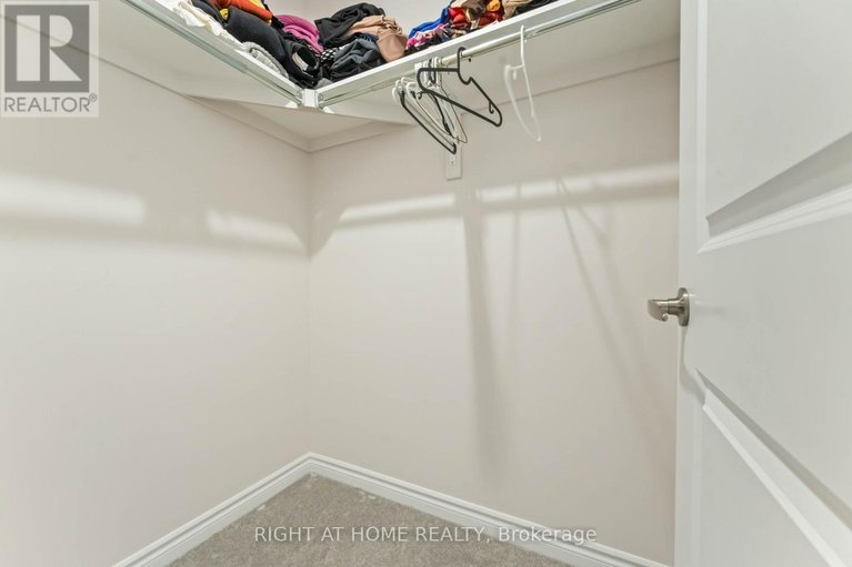 29086234/46-focality-crescent/half-moon-bay/ottawa/ontario/K2J6W7_16