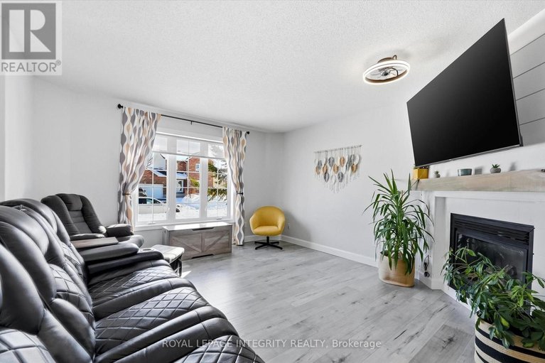 29607130/36-frontenac-boulevard/embrun/russell/ontario/K0A1W0_7