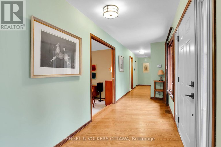 28202827/7-deerfield-drive/mcnabbraeside-twps/mcnabbraeside/ontario/K0A3L0_7
