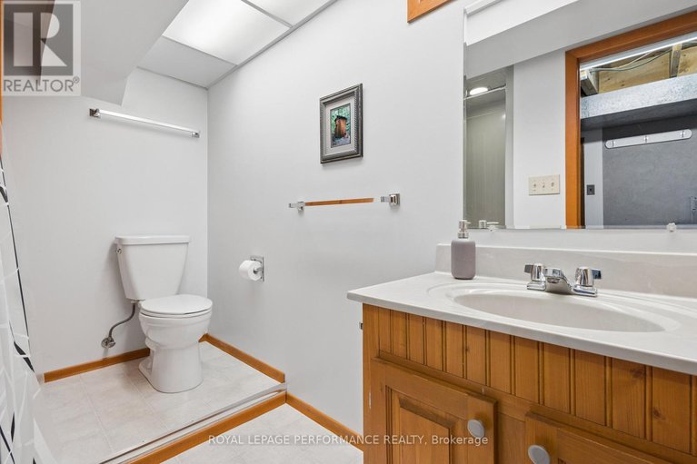 29578731/1989-michigan-avenue/urbandale-acres/ottawa/ontario/K1H6Y1_39