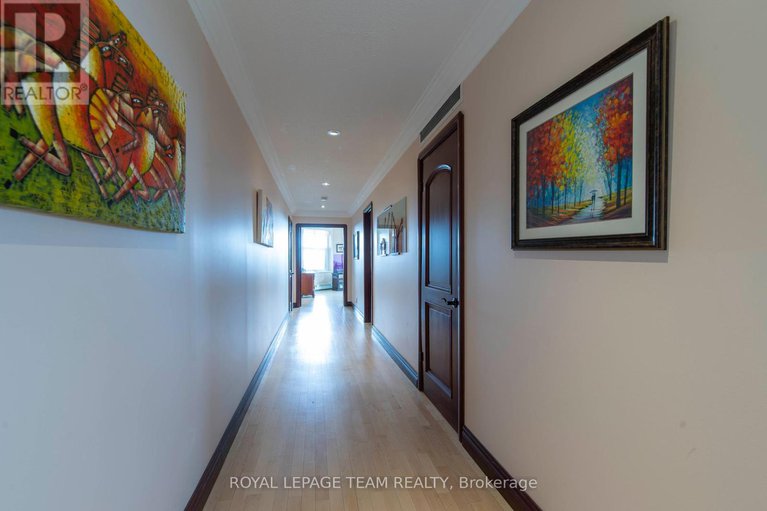 28505303/ph1-131-wurtemburg-street/lower-town/ottawa/ontario/K1N1J2_6