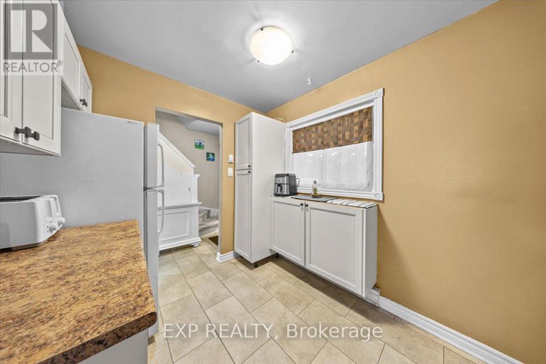 29220422/3166-stockton-drive/blossom-parkkemp-parkfindlay-creek/ottawa/ontario/K1T1S1_15