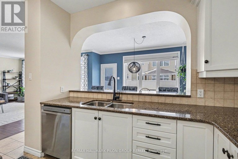 29579185/1878-montmere-avenue/notting-hillsummerside/ottawa/ontario/K4A0L7_6