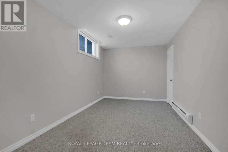 29257028/36-sable-run-drive/stittsville-central/ottawa/ontario/K2S1W8_39