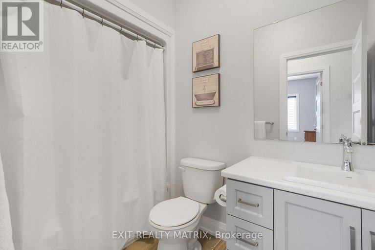 29368222/128-lyon-street/embrun/russell/ontario/K0A1W0_22