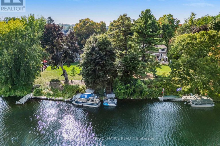 29118875/5583-manotick-main-street/manotick-village-manotick-estates/ottawa/ontario/K4M1A9_49