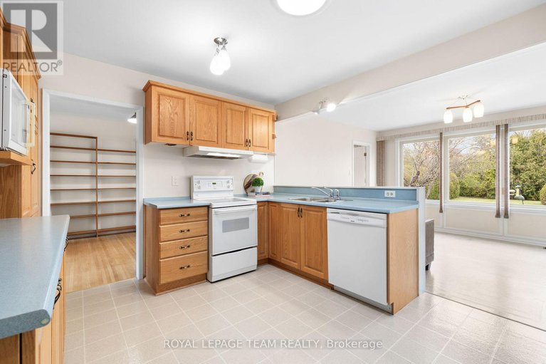 29081849/11-cherrywood-drive/arbeatha-park/ottawa/ontario/K2H6H1_19