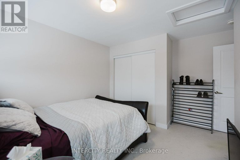 29302038/124-hackamore-crescent/goulbourn-twp-from-franktown-rdsouth-to-rideau/ottawa/ontario/K0A2Z0_30