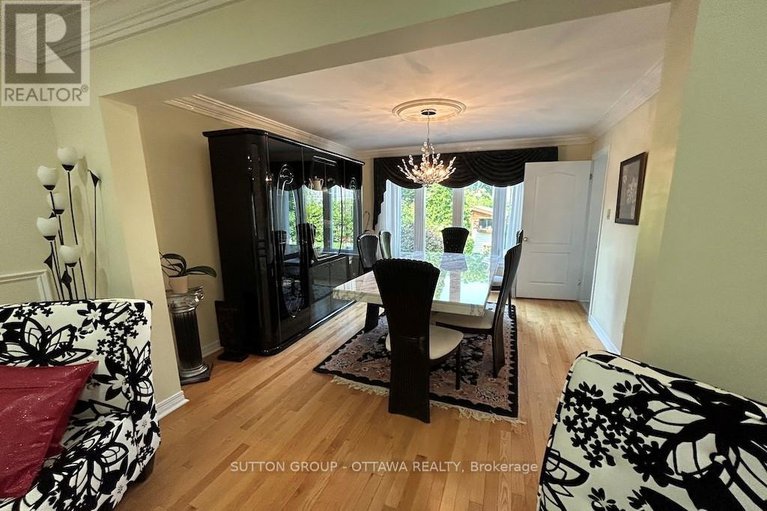 28486818/32-cellini-court-w/hunt-club-park/ottawa/ontario/K1G5K3_10