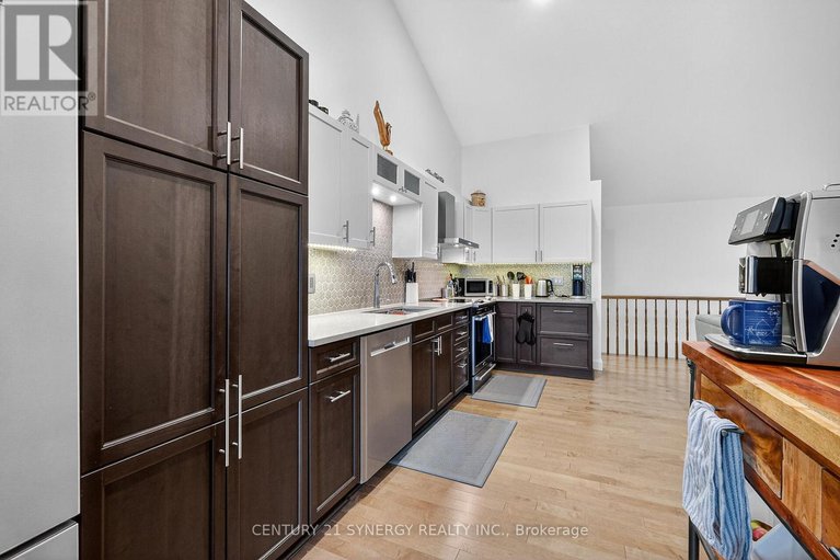 28935783/47-18-oyster-bay-court/stittsville-central/ottawa/ontario/K2S1H3_32