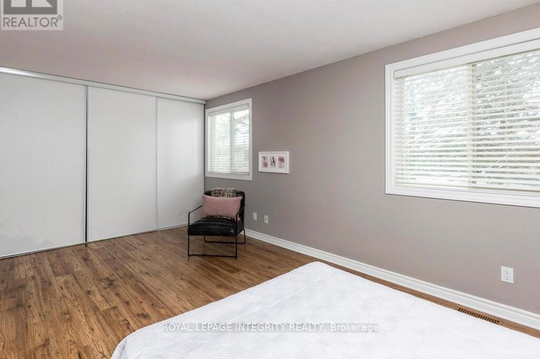 29282826/14-146-valley-stream-drive/leslie-park/ottawa/ontario/K2H9C6_41