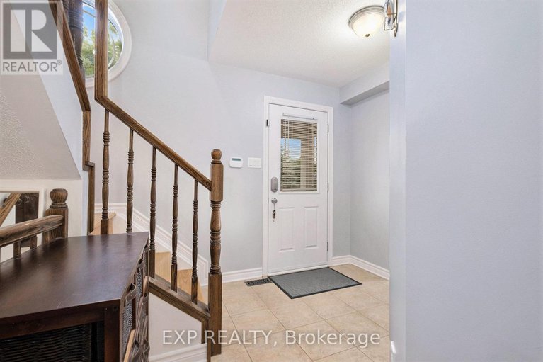28543377/211-leamington-way/strandherd/ottawa/ontario/K2J3T4_5