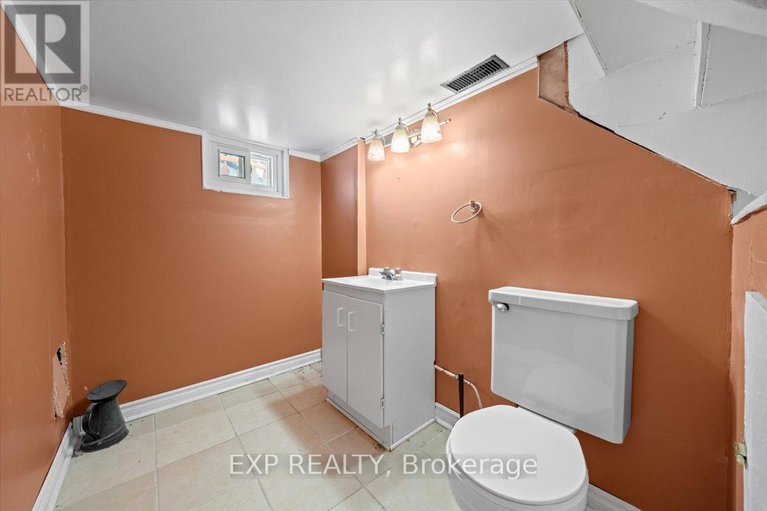 28154545/146-laval-street/vanier/ottawa/ontario/K1L7Z4_29