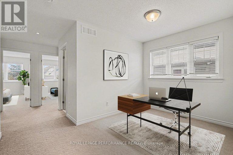 29430720/810-white-alder-avenue/blossom-parkkemp-parkfindlay-creek/ottawa/ontario/K1T0G2_23