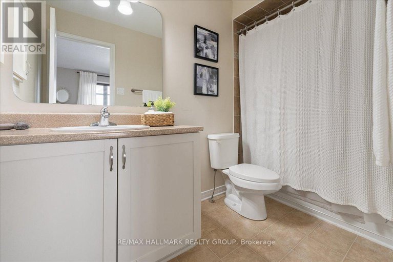 28232417/1780-plainridge-crescent/notting-hillsummerside/ottawa/ontario/K4A0L9_17