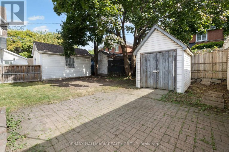 28882638/337-hinton-avenue-s/civic-hospital/ottawa/ontario/K1Y1A4_37
