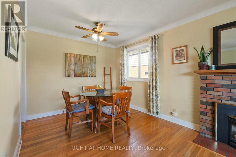 28854766/205-withrow-avenue/meadowlandsst-claire-gardens/ottawa/ontario/K2G2J8_15