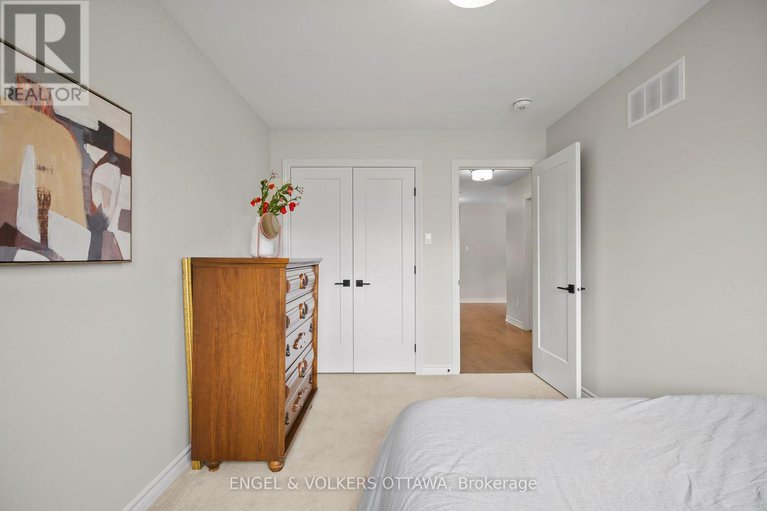 28787541/644-vivera-place/stittsville-north/ottawa/ontario/K2S2N1_30