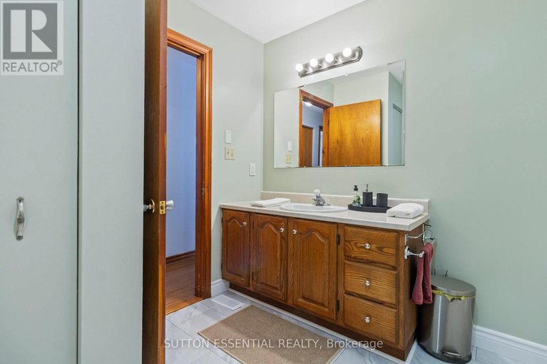 29215482/2216-2nd-concession-road/augusta-twp/augusta/ontario/K6V5T1_21