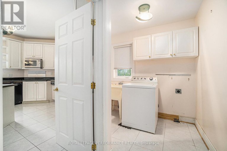 28638779/1702-ortona-avenue/carleton-heights/ottawa/ontario/K2C1W7_11