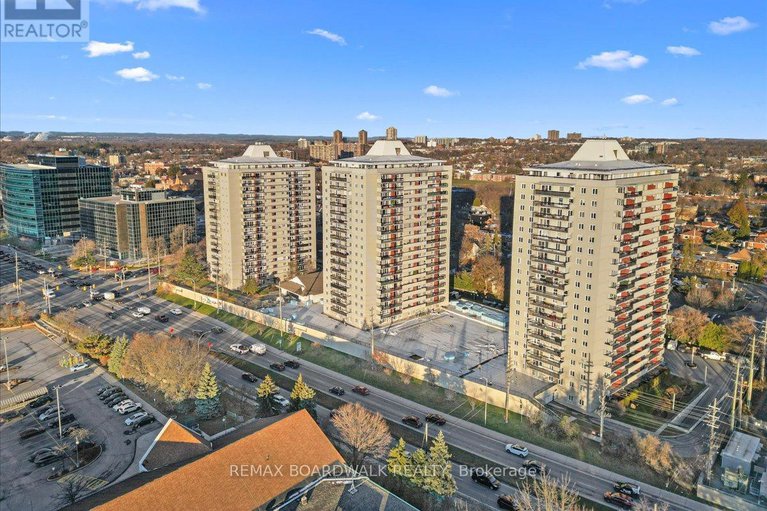 29401597/1507-158b-mcarthur-avenue/vanier/ottawa/ontario/K1L8C9_1