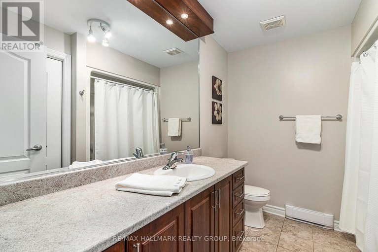 28007733/404-201-eliot-drive/town-of-rockland/clarence-rockland/ontario/K4K0G4_17