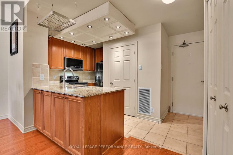 28872931/229-205-bolton-street/lower-townbyward-market/ottawa/ontario/K1N1K7_9