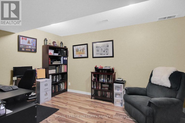 29191219/22-halkirk-avenue/glencairnhazeldean/ottawa/ontario/K2V1B5_40