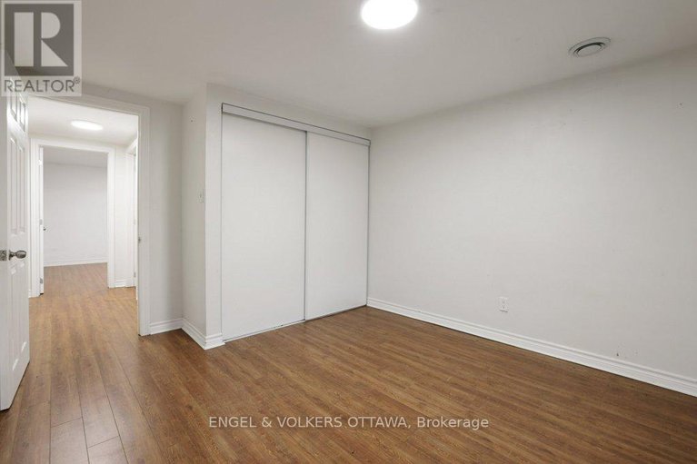28561500/919-bermuda-avenue/carson-meadows/ottawa/ontario/K1K0V8_29