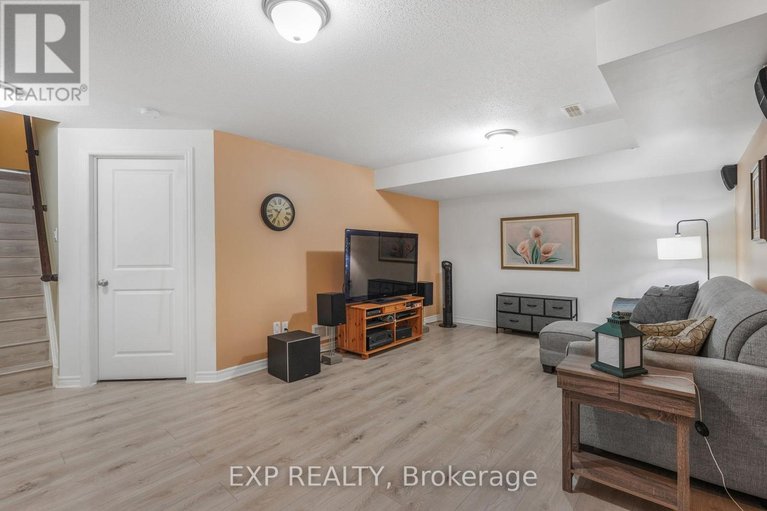 29614404/342-grammond-circle/avalon-west/ottawa/ontario/K4A0W8_23